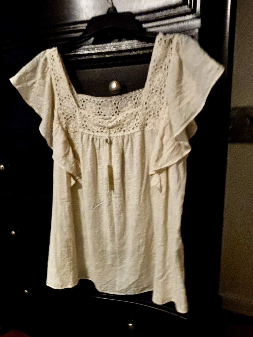 Max Studio Cream Crochet Yoke Ruffle Sleeve Blouse